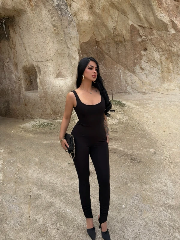 Siyah Askılı Basic Slim Tulum