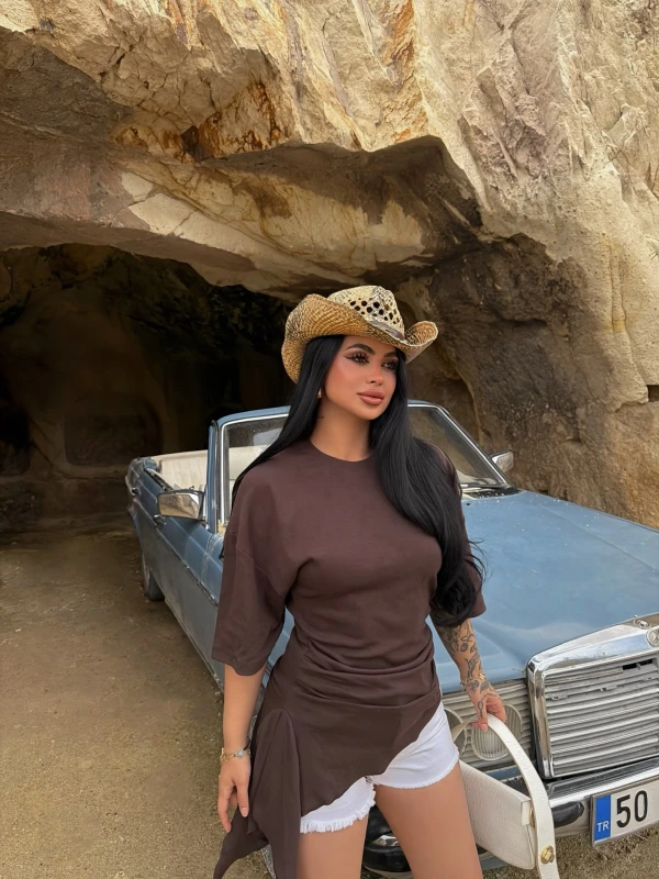 Kahve Eteği Asimetrik Ribana Bluz