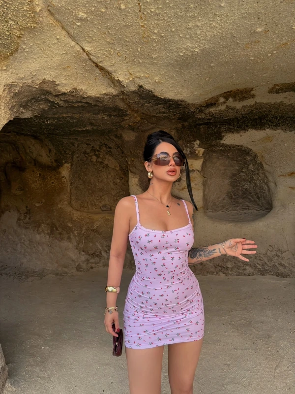 Lila Çiçek Desen İp Askılı Elbise