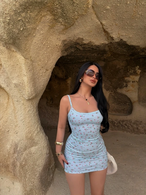 Mavi Çiçek Desen İp Askılı Elbise