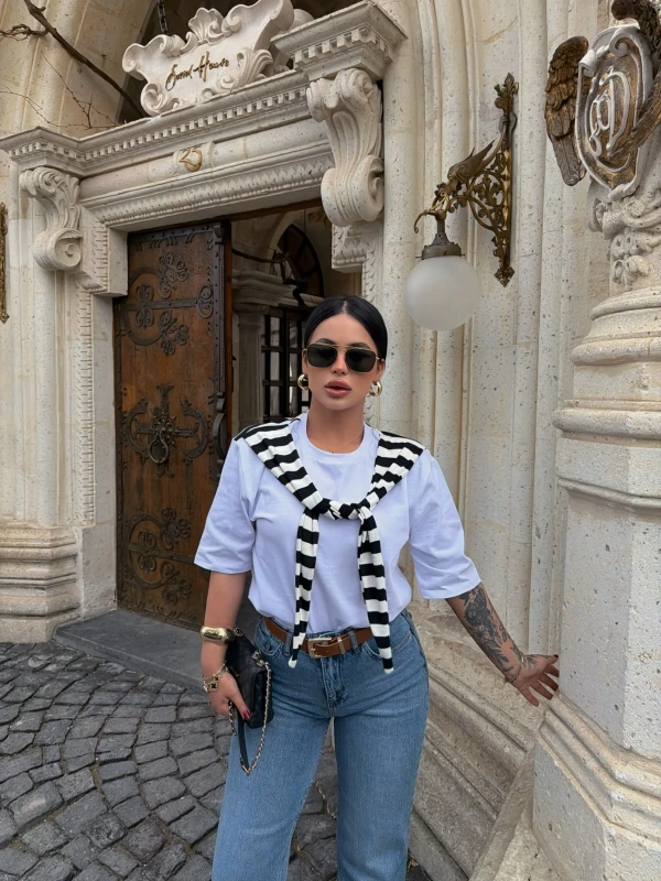 Çizgili Şal Bağlamalı Tişört