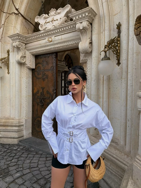 Beyaz Geniş Kuşaklı Poplin Gömlek