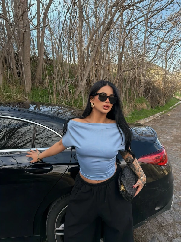 Mavi Yarasa Kol Kayık Yaka Crop