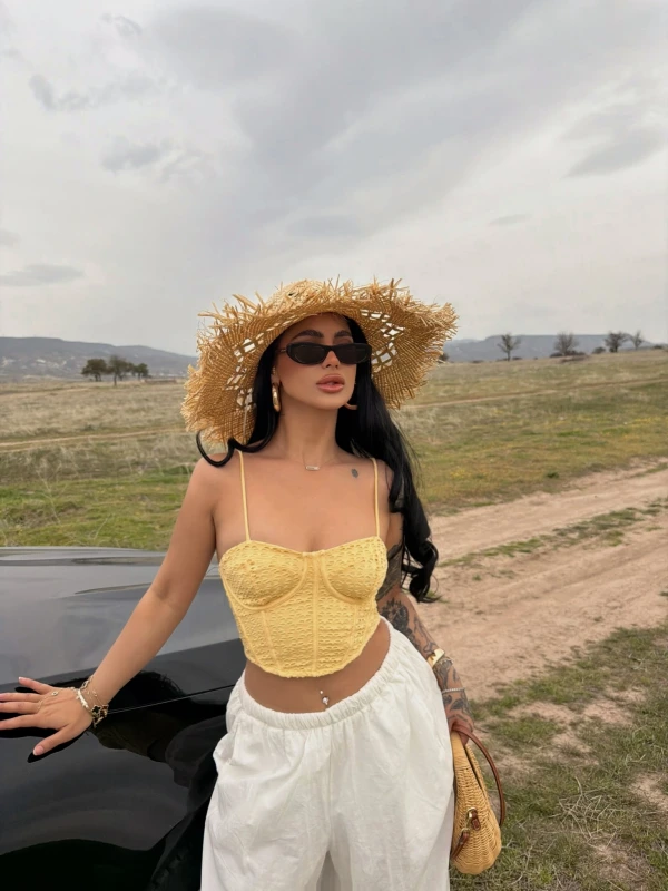 Sarı Askılı Güpürlü Büstiyer