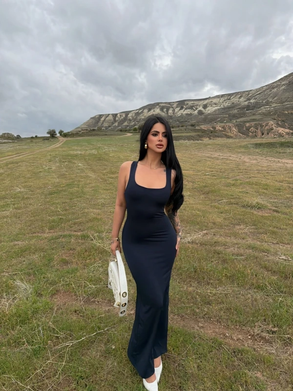 Lacivert Sırt Çapraz Maxi Elbise