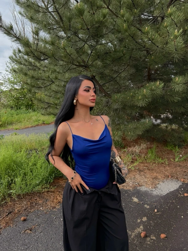 Mavi İp Askılı Degaje Bodysuit