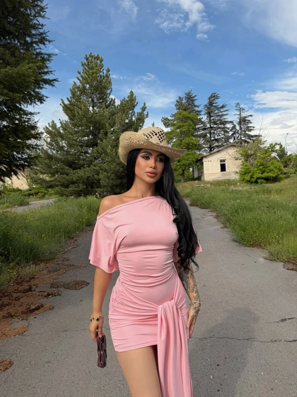 Pembe Fame Kuşaklı Elbise