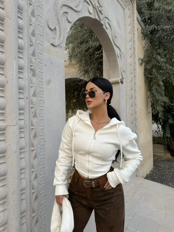 Beyaz Bel Korseli Kapşonlu Hırka