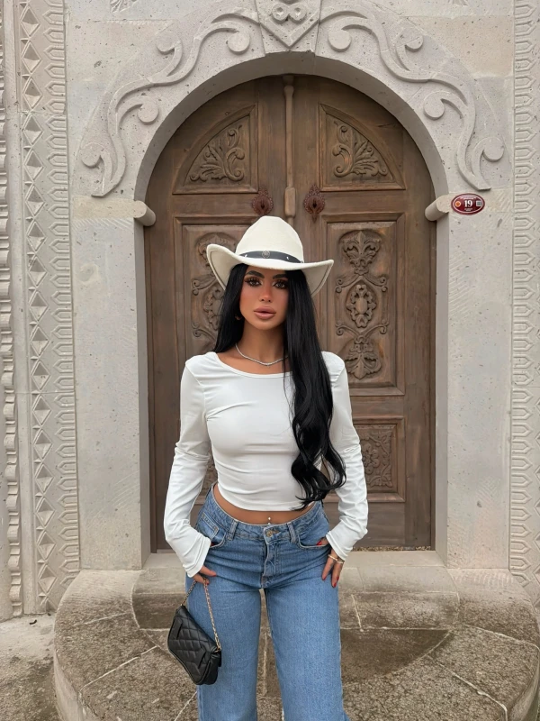 Beyaz Sırt Açık Basic Crop