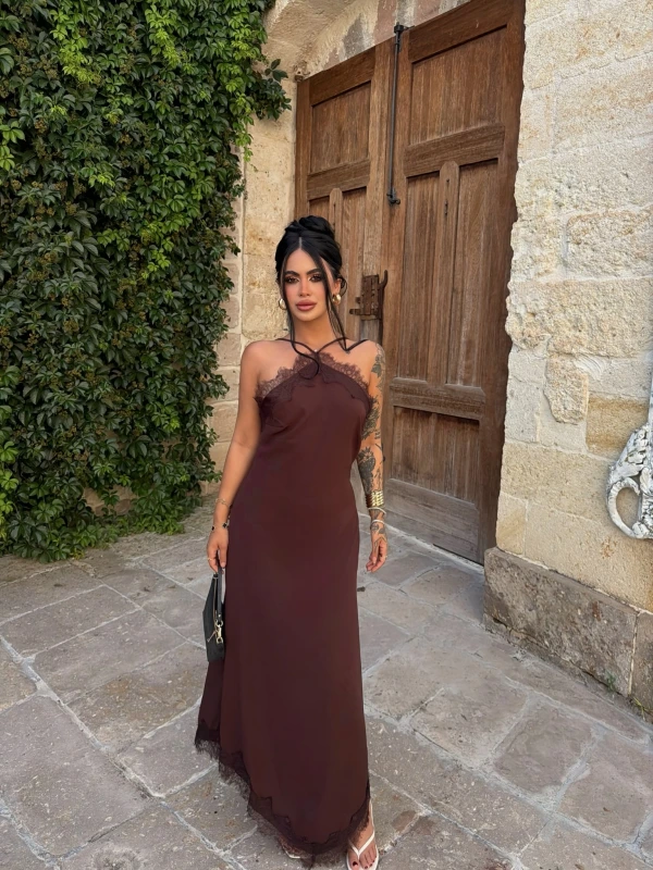 Kahve Dubai Güpürlü Maxi Elbise