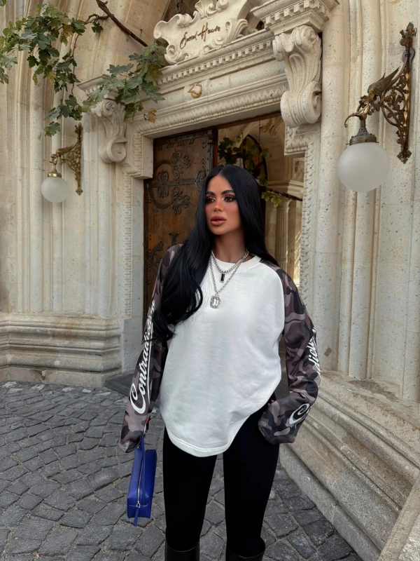Kol Baskılı Kamuflaj Sweat