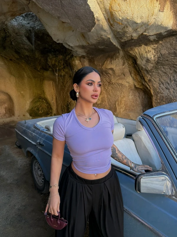 Lila V Yaka Basic Crop