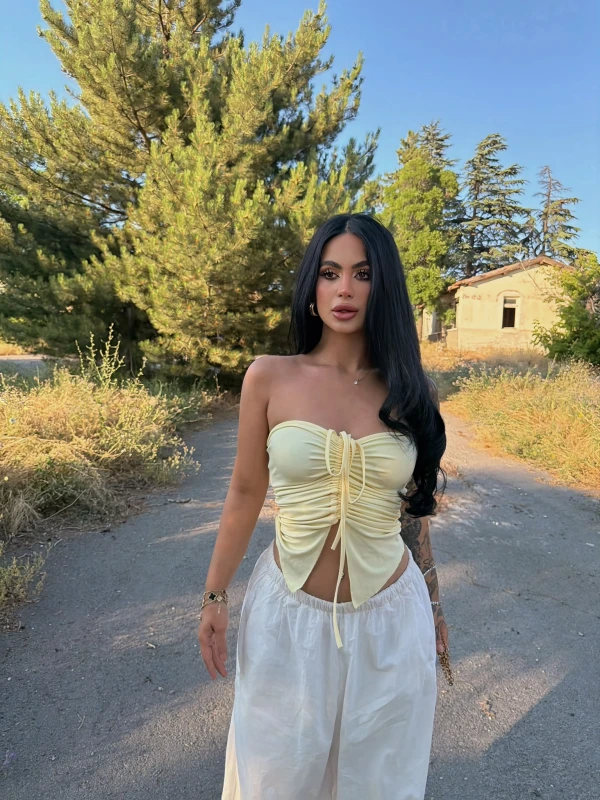 Sarı Ön Büzgülü Kelebek Crop