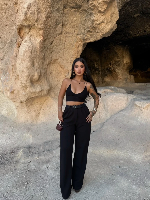 Siyah Çift Pile Kemerli Pantolon