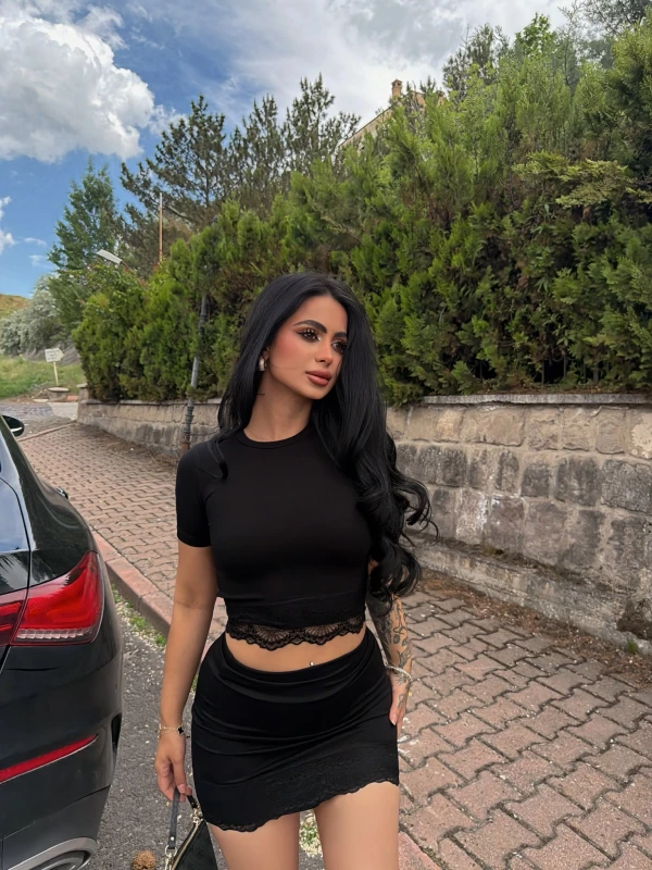 Siyah Güpürlü Etek Crop Takım