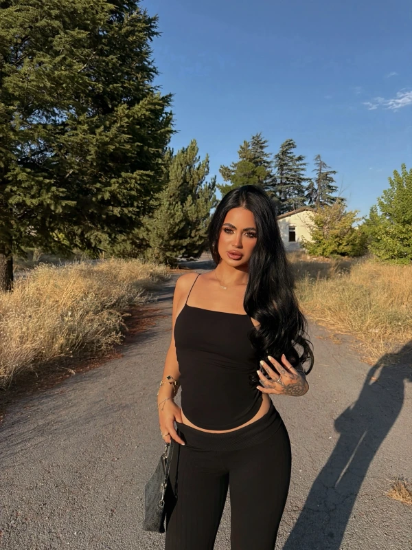 Siyah İp Askılı Basic Crop