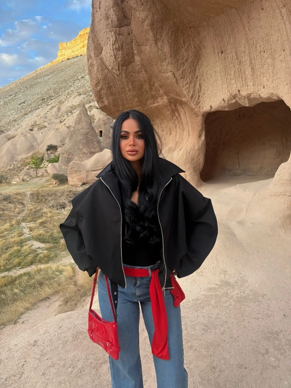 Siyah Kemerli Oversize Bomber Ceket