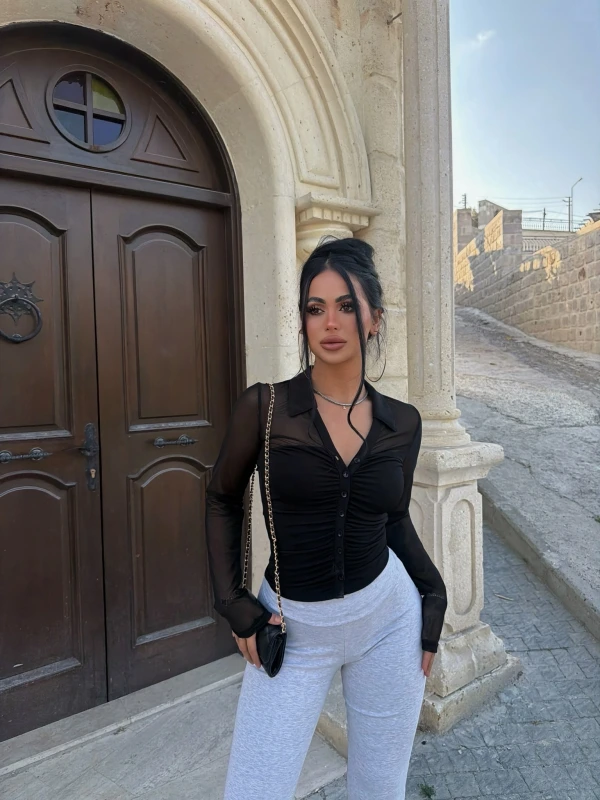 Siyah Polo Yaka Crop Gömlek