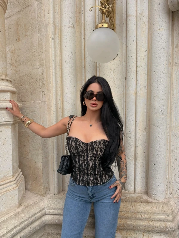 Siyah Slay Lace Korse