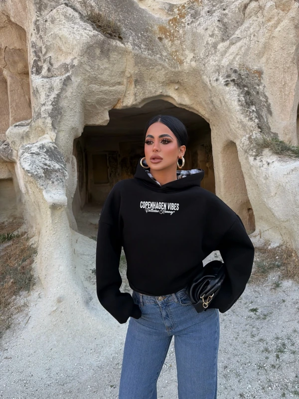 Siyah Vibes Sırt Baskı Sweat