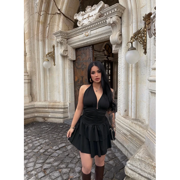 Siyah Boyundan Geçmeli Drapeli Elbise