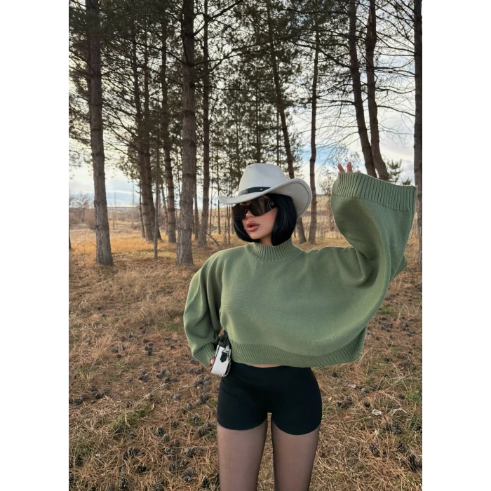 Yeşil Reglan Kol Yarasa Kazak