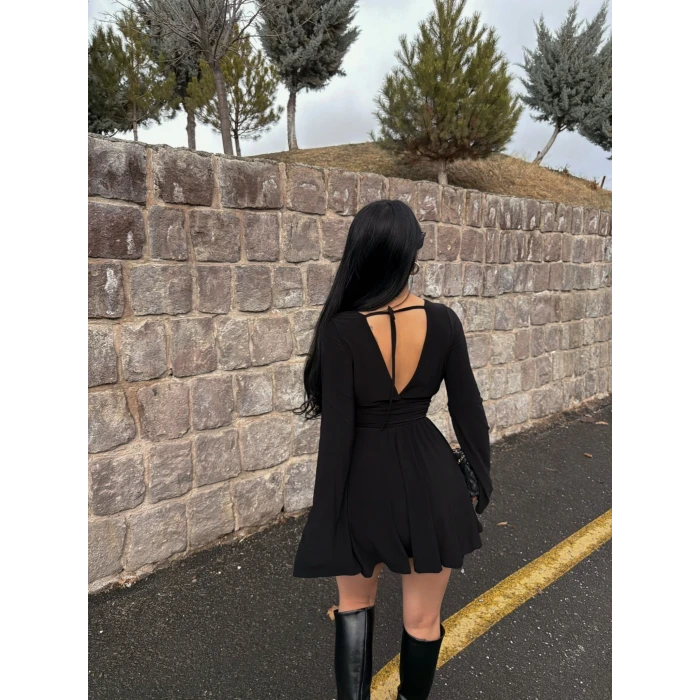 Siyah Şortlu Ön Arka V Elbise