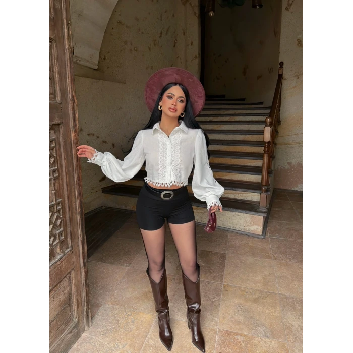 Dantelli Crop Keten Gömlek