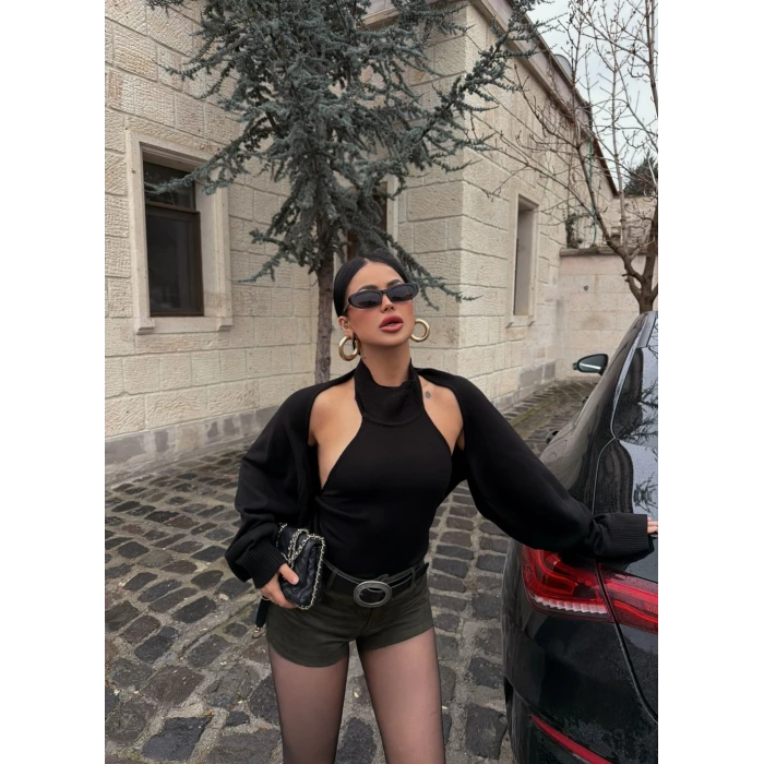 Siyah Bolerolu Triko İkili Takım