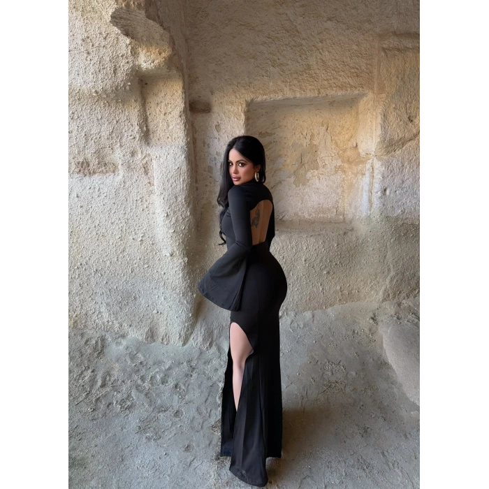 Siyah Kolları Volanlı Maxi Elbise