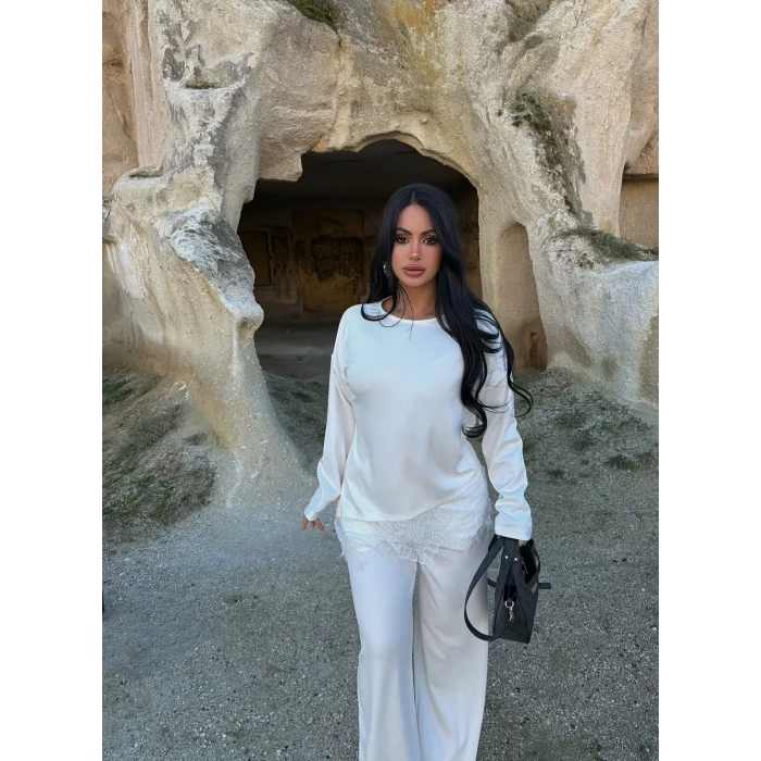 Ekru Eteği Güpürlü Modal Takım