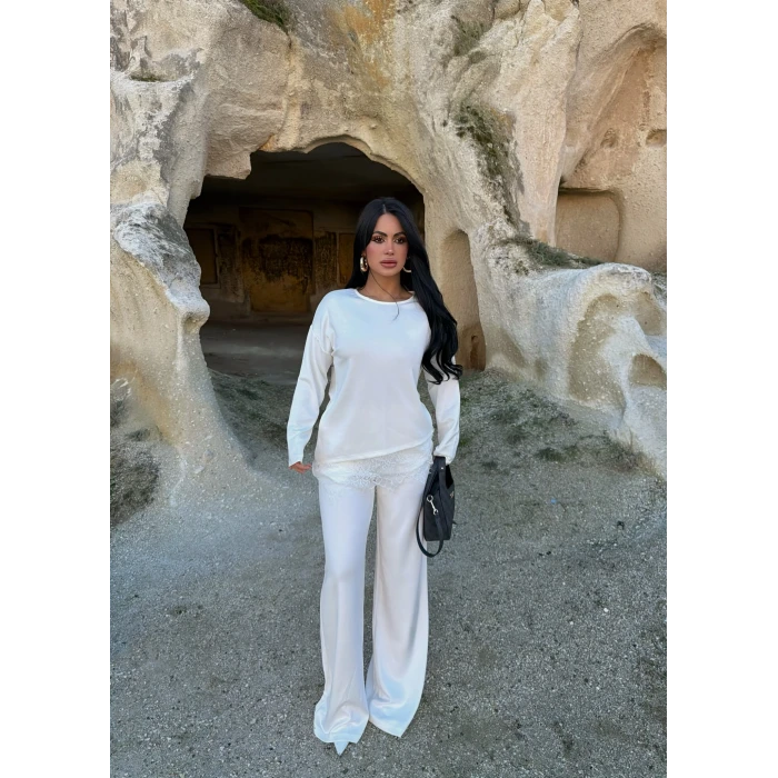 Ekru Eteği Güpürlü Modal Takım