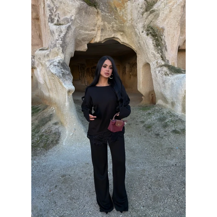 Siyah Eteği Güpürlü Modal Takım