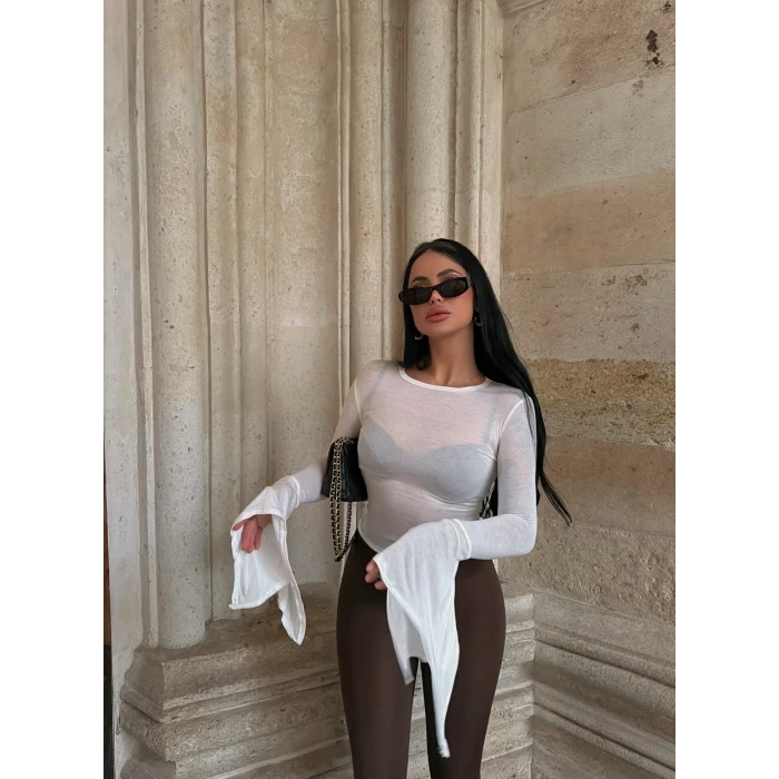 Beyaz Kolları Volanlı Transparan Crop