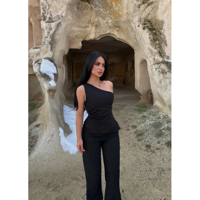 Siyah Tek Omuz Dokuma Takım