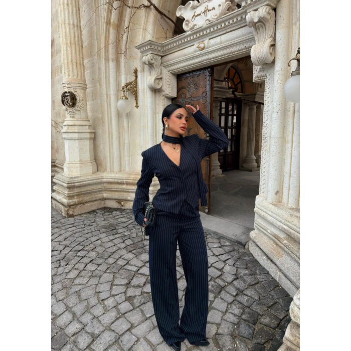 Lacivert Çizgili Blazer Üçlü Takım