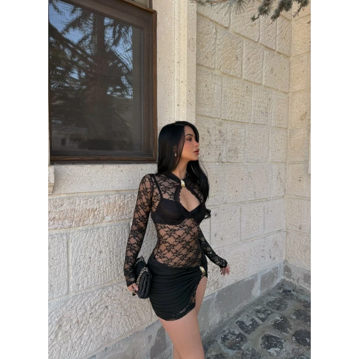 Aksesuarlı Dantel Elbise