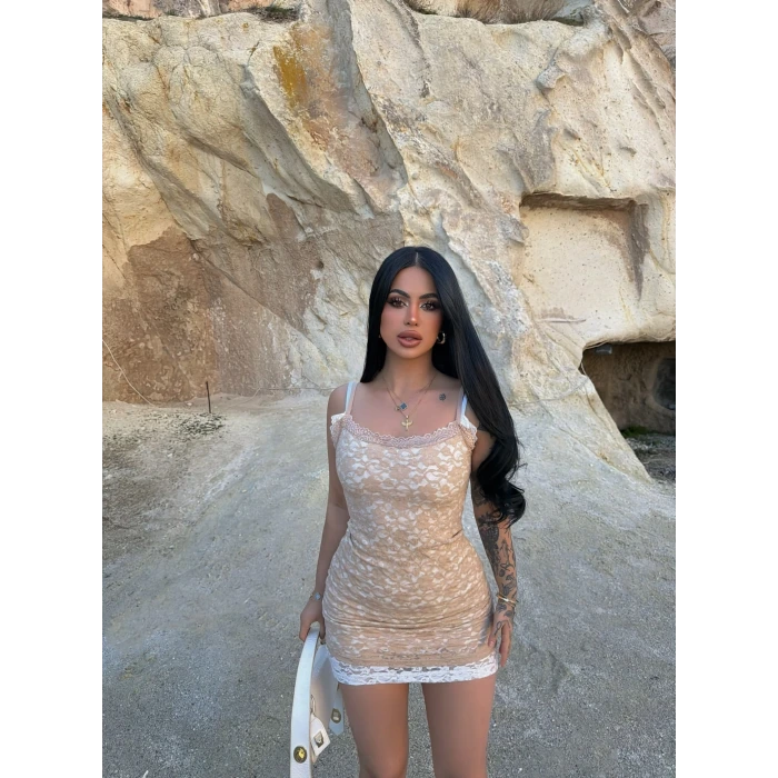 Astarlı Dantel Elbise