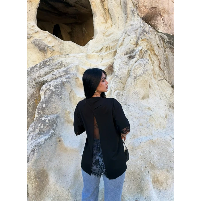 Siyah Sırt ve Kol Güpürlü Modal Tişört