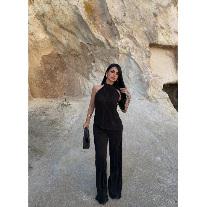 Siyah Sırt Dekolte Fitilli Takım