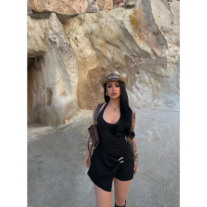 Aksesuarlı Şort Etek