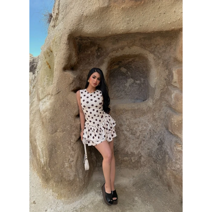 Puantiyeli Eteği Fırfırlı Elbise