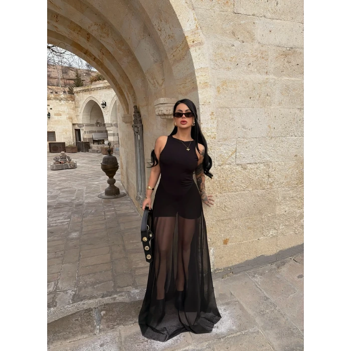 Şeffaf Katmanlı Şortlu Elbise