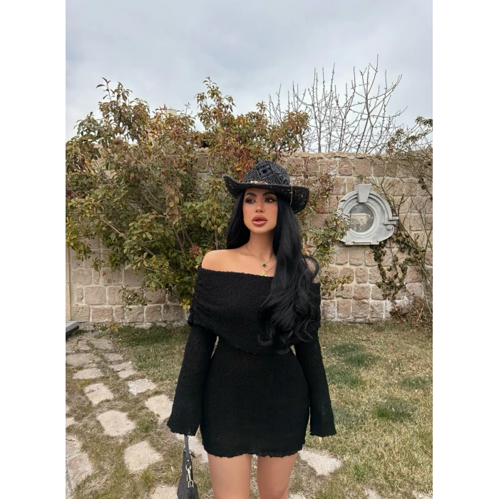 Siyah Katlamalı Triko Madonna Elbise