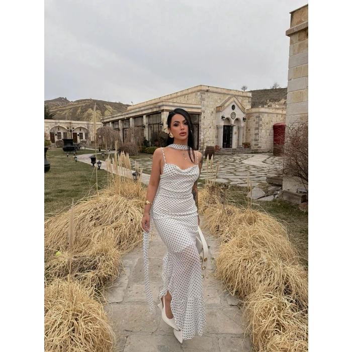 Beyaz Puantiyeli Fularlı Elbise