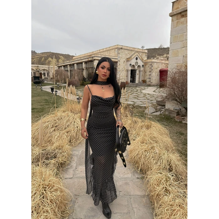 Siyah Puantiyeli Fularlı Elbise