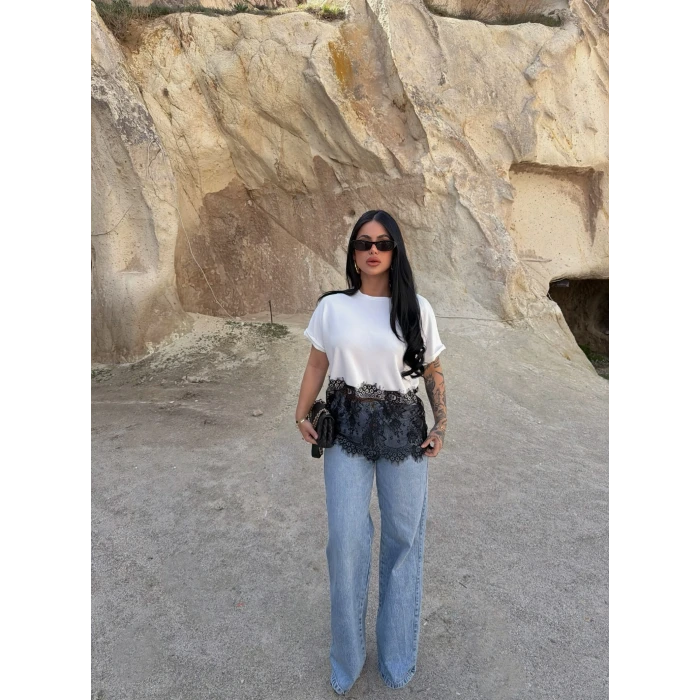 Eteği Güpürlü Tişört