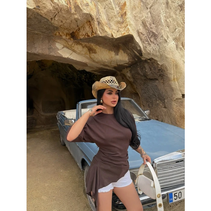 Kahve Eteği Asimetrik Ribana Bluz