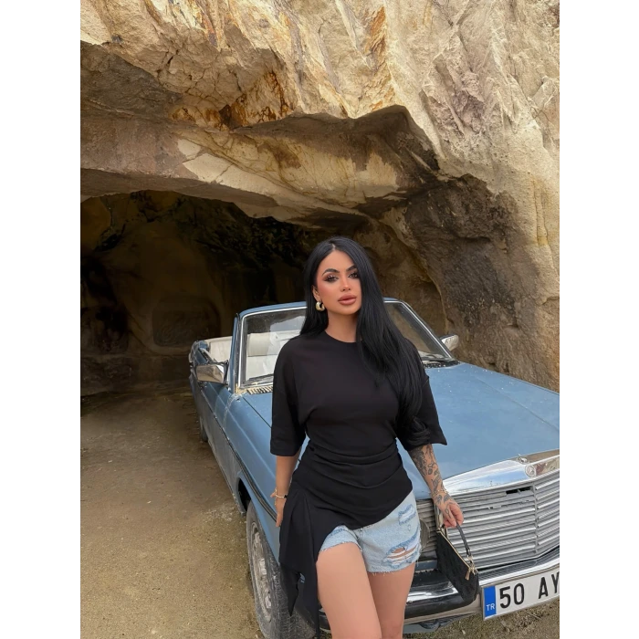 Siyah Eteği Asimetrik Ribana Bluz