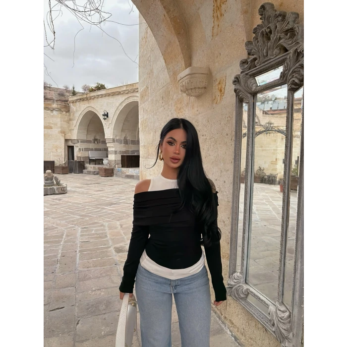 Siyah Çilek İkili Badi Takım